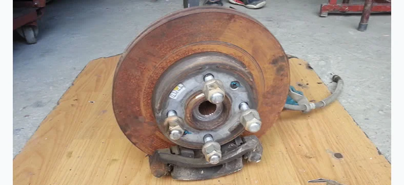 Hyundai İ20 Dizel taşıyıcı porya,disk, fren merkezi takım