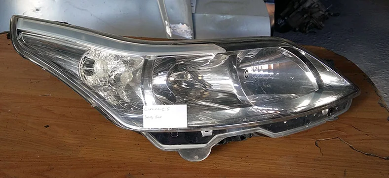 Citroen C5 Sağ Far